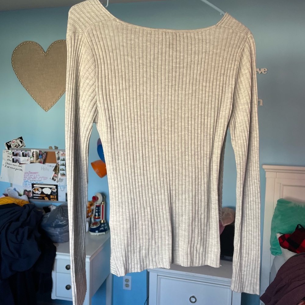 Blouse - Picture 2 of 3